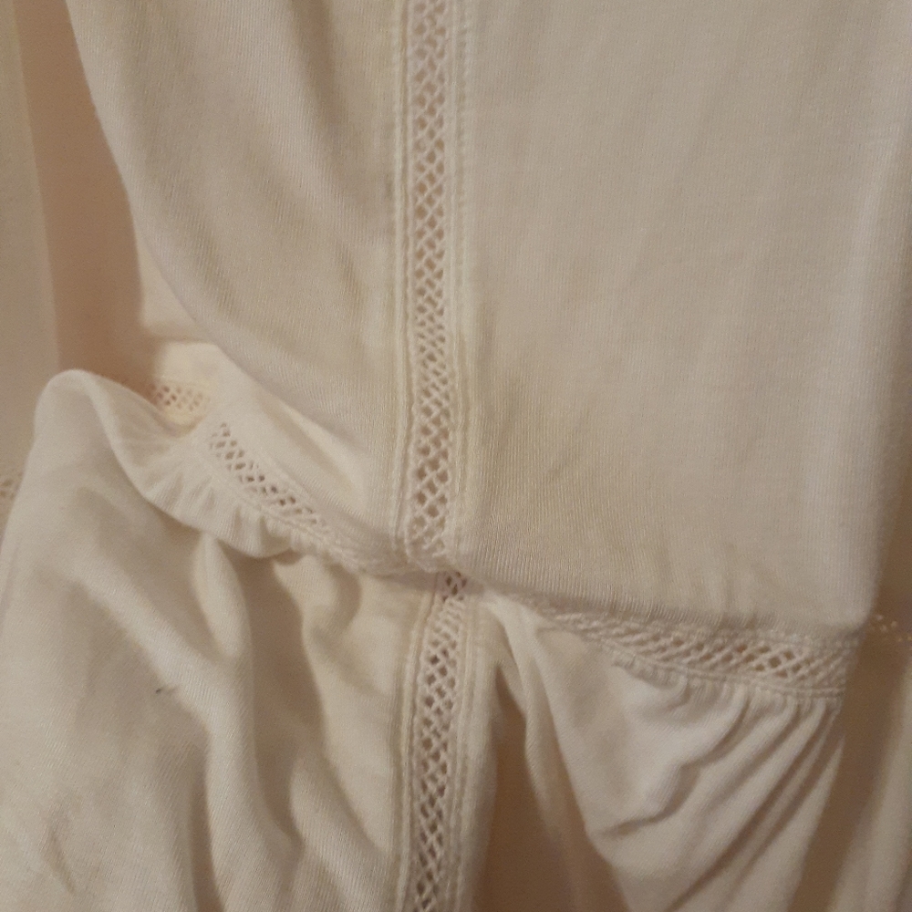 Top/Blouse - Picture 4 of 5